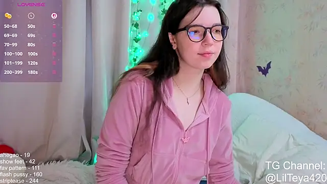 little Teya online show from 11-15-25, 07:12