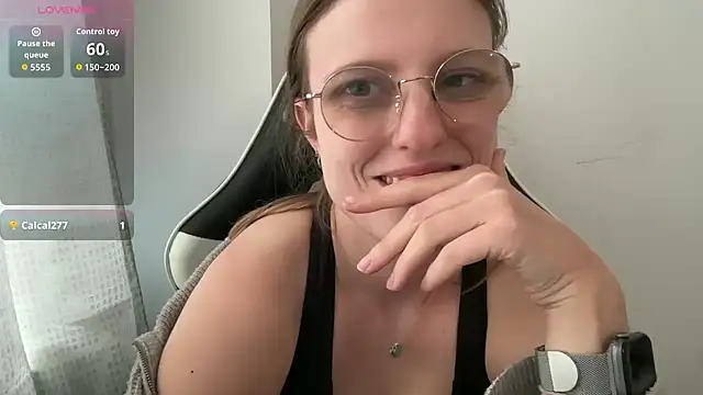 BustyKellyXXX online show from 04-01-26, 01:23