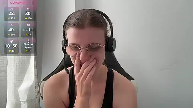 BustyKellyXXX online show from 04-06-26, 09:43