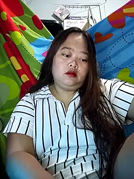 sweetbigtits19 online show from 03-26-26, 11:30