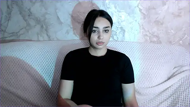 ChocolateKity online show from 04-14-26, 04:06