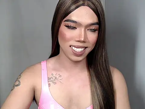 Snapshot of Queen_alena chatting on 09-19-25, 12:25 Queen alena online show from 09-19-25, 12:25