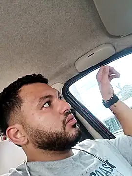 Frank0021 online show from 04-16-26, 01:56