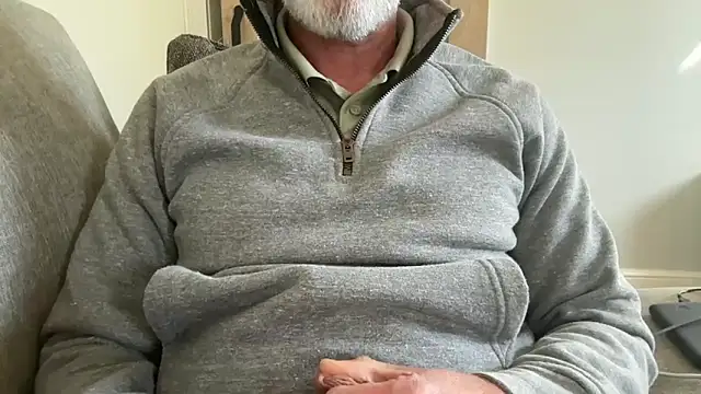 Snapshot of braselton06 chatting on 10-27-25, 02:29 braselton06 online show from 10-27-25, 02:29