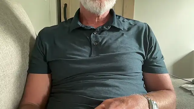 Snapshot of braselton06 chatting on 07-22-26, 02:30 braselton06 online show from 07-22-26, 02:30