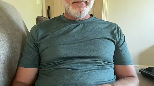 Snapshot of braselton06 chatting on 10-03-25, 05:25 braselton06 online show from 10-03-25, 05:25