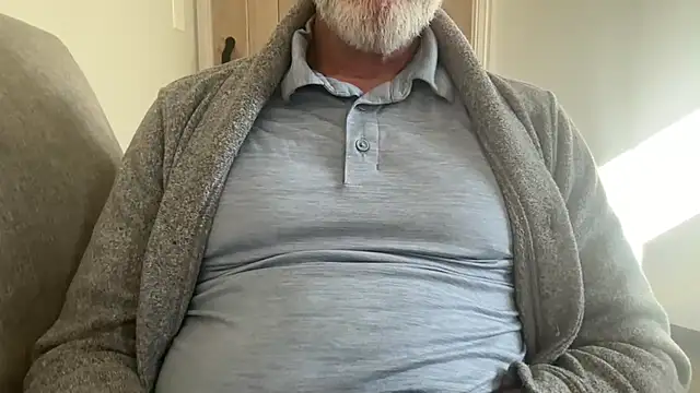 Snapshot of braselton06 chatting on 09-17-25, 01:46 braselton06 online show from 09-17-25, 01:46