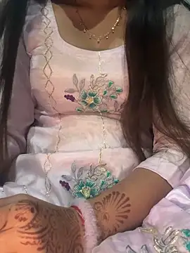 Snapshot of Mannu_rani chatting on 10-14-25, 03:51 Mannu rani online show from 10-14-25, 03:51