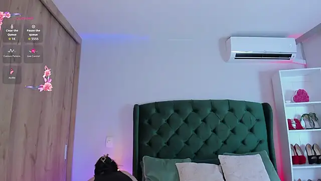 naughty fun room online show from 03-09-26, 10:57