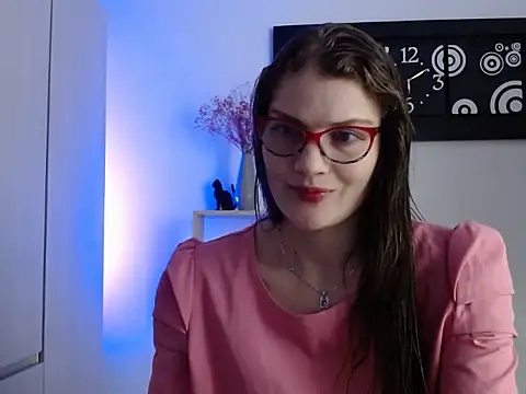 Camila-ventura online show from 10-18-25, 11:12