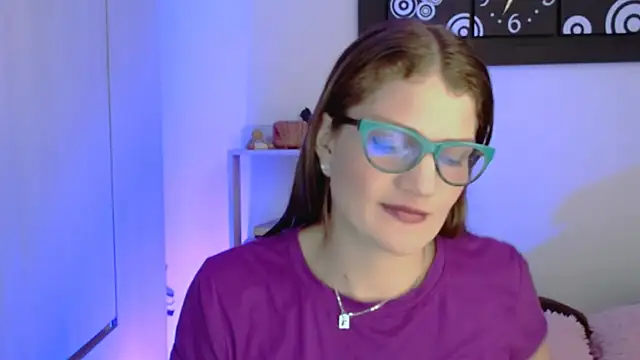 Snapshot of Camila-ventura chatting on 05-18-26, 05:51 Camila-ventura online show from 05-18-26, 05:51