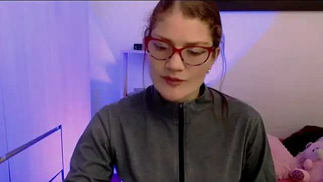 Camila-ventura online show from 08-09-26, 12:44