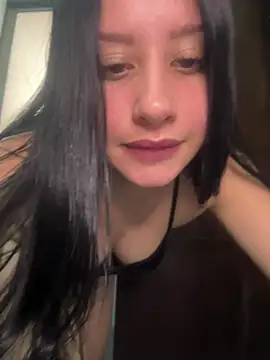 Snapshot of lucy_grey25 chatting on 02-10-26, 03:22 lucy grey25 online show from 02-10-26, 03:22