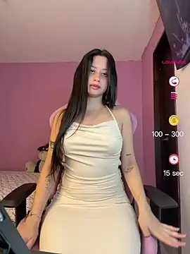 Snapshot of lucy_grey25 chatting on 06-18-26, 08:25 lucy grey25 online show from 06-18-26, 08:25