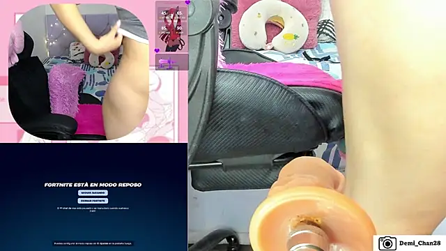 demi chan online show from 11-21-25, 08:46