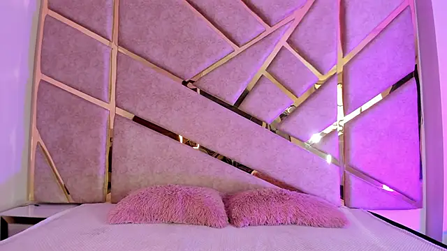 Zafiro claire online show from 11-01-25, 05:40