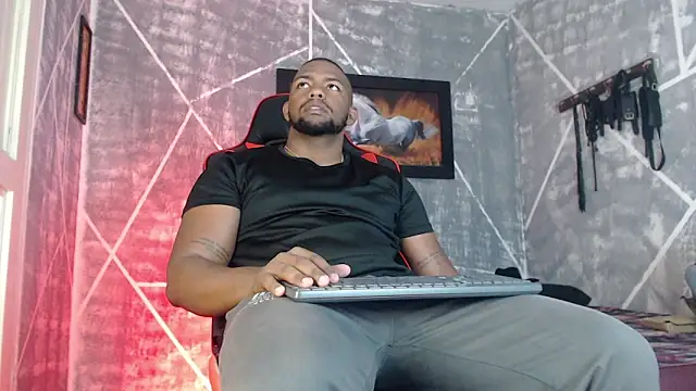 big blackmen19 online show from 12-16-25, 05:28