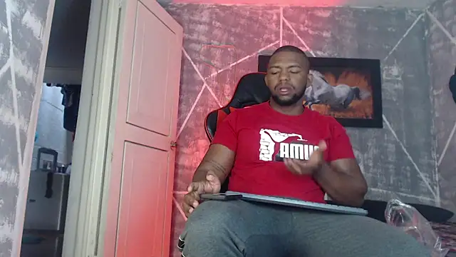Snapshot of big_blackmen19 chatting on 10-21-25, 12:15 big blackmen19 online show from 10-21-25, 12:15