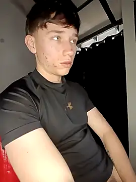 Snapshot of Logan_sixxer chatting on 09-14-25, 07:25 Logan sixxer online show from 09-14-25, 07:25