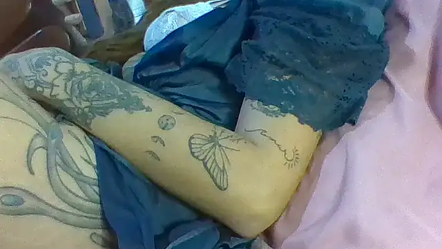 offnyxmoon online show from 09-18-25, 02:42