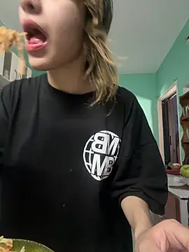 Babylovetiernax online show from 11-13-25, 03:38