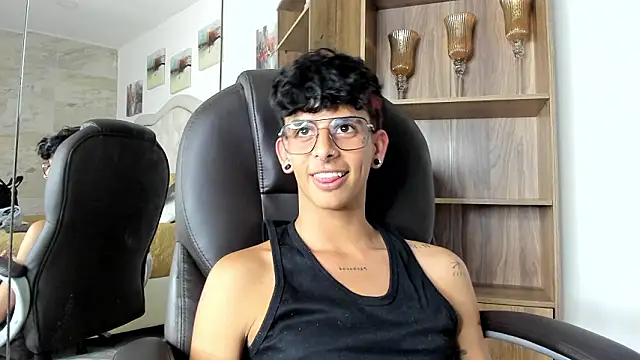 Ibratxandy online show from 03-10-26, 09:19