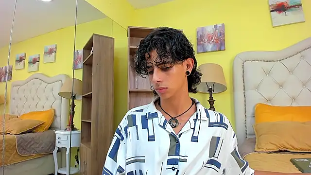 Ibratxandy online show from 10-15-25, 09:12