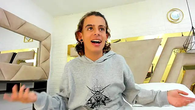 Ibratxandy online show from 10-04-25, 06:42