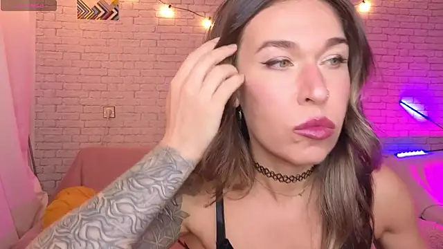 ReginaFoXXXy online show from 09-26-25, 11:28