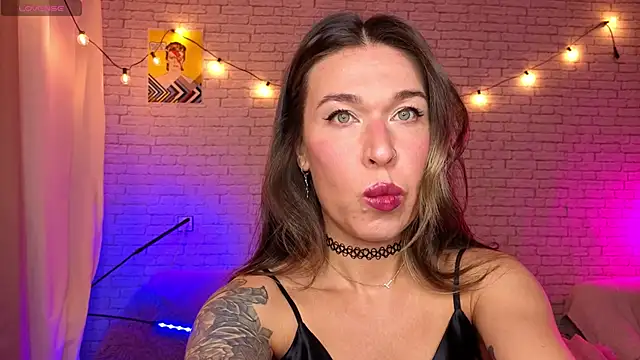 ReginaFoXXXy online show from 10-02-25, 08:50