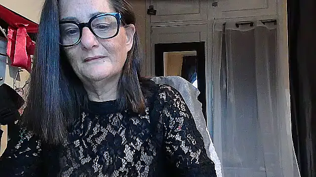 Mistress-Ivy51 online show from 10-17-25, 06:39