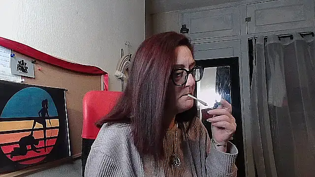 Mistress-Ivy51 online show from 12-05-25, 06:45