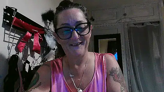 Mistress-Ivy51 online show from 10-20-25, 06:26