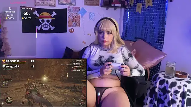 PixelKitty  online show from 10-03-25, 09:49