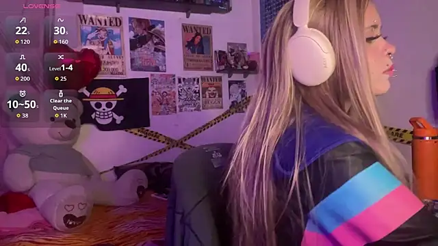 PixelKitty  online show from 04-23-26, 02:40