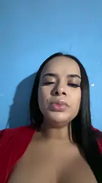 Snapshot of monikee69 chatting on 06-12-26, 02:20 monikee69 online show from 06-12-26, 02:20