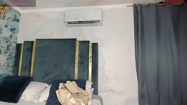 lesly cutee online show from 04-09-26, 12:11