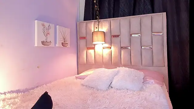 Hanzking01 online show from 11-25-25, 04:35