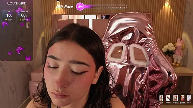 venuss09 s online show from 04-30-26, 01:07