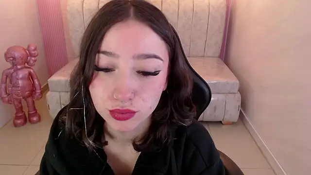 venuss09 s online show from 02-10-26, 01:43