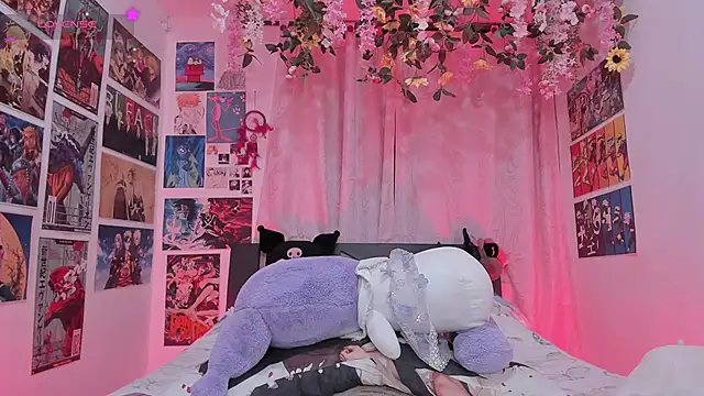 FluffyMelons online show from 04-08-26, 11:06