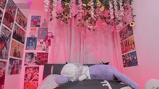 FluffyMelons online show from 05-24-26, 11:04