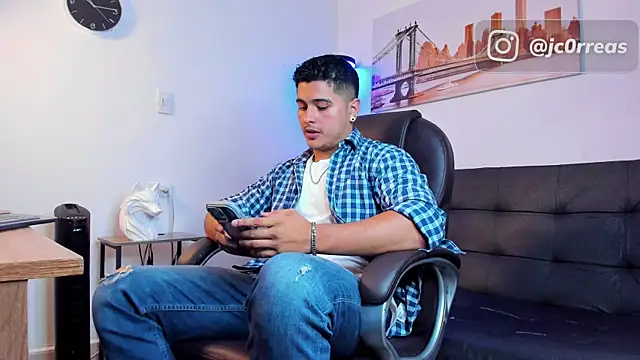  Juanes online show from 12-22-25, 09:37