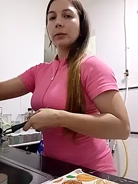 Arianna Moss online show from 12-19-25, 12:36