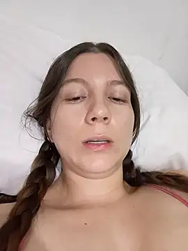 Arianna Moss online show from 10-07-25, 02:40