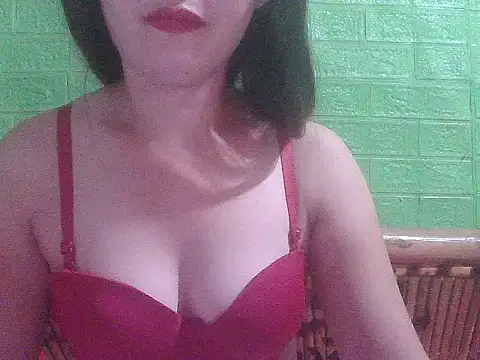 Snapshot of lucky_rona chatting on 09-21-25, 11:59 lucky rona online show from 09-21-25, 11:59