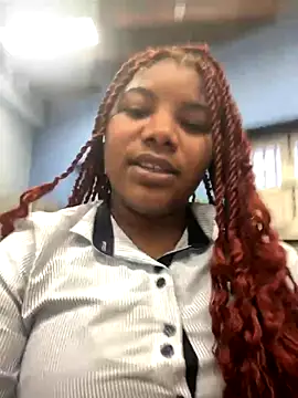 Snapshot of chocolatito-ho chatting on 10-14-25, 10:09 chocolatito-ho online show from 10-14-25, 10:09