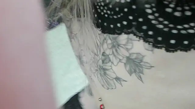 Snapshot of yourkriss_new1 chatting on 02-20-26, 07:27 yourkriss new1 online show from 02-20-26, 07:27