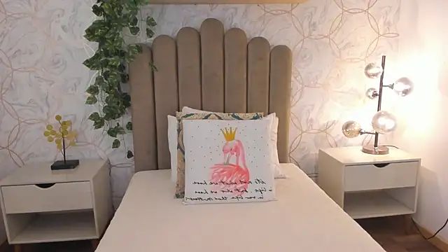 Zafiro22  online show from 01-17-26, 03:43