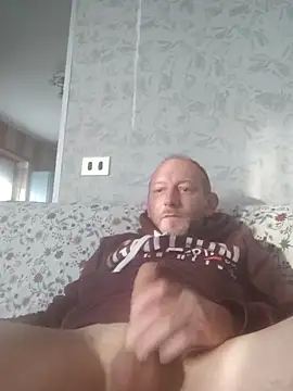 cazzoweb online show from 12-17-25, 02:33